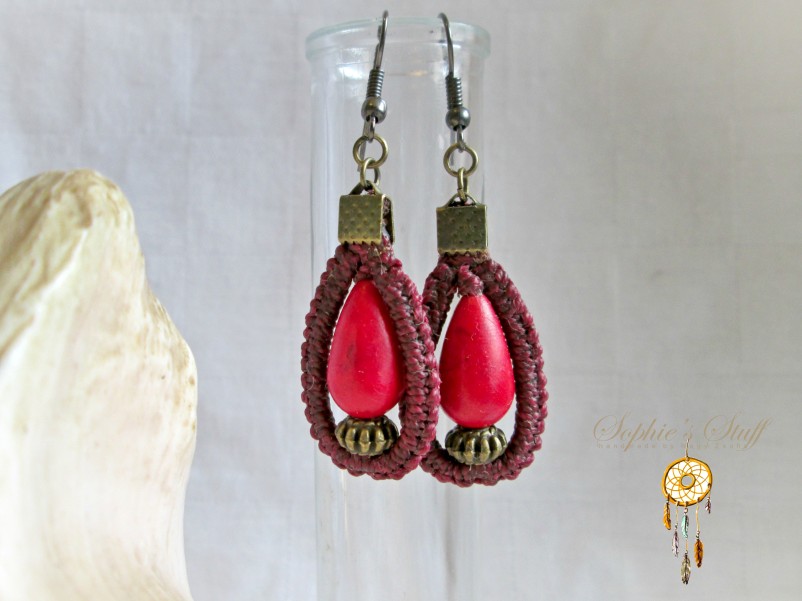 red earrings1